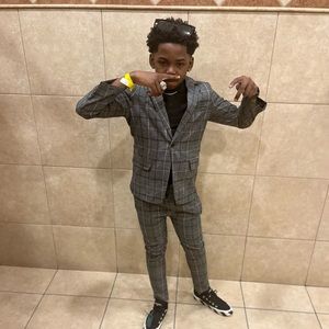 Meet your Posher, Brandon